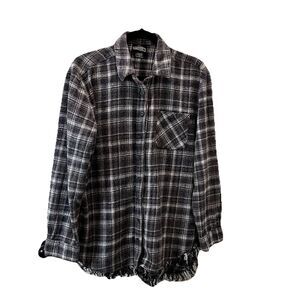 Angie Flannel Button Up Shirt Plaid Fray Raw Hem Long Sleeve Western Womens Sz L